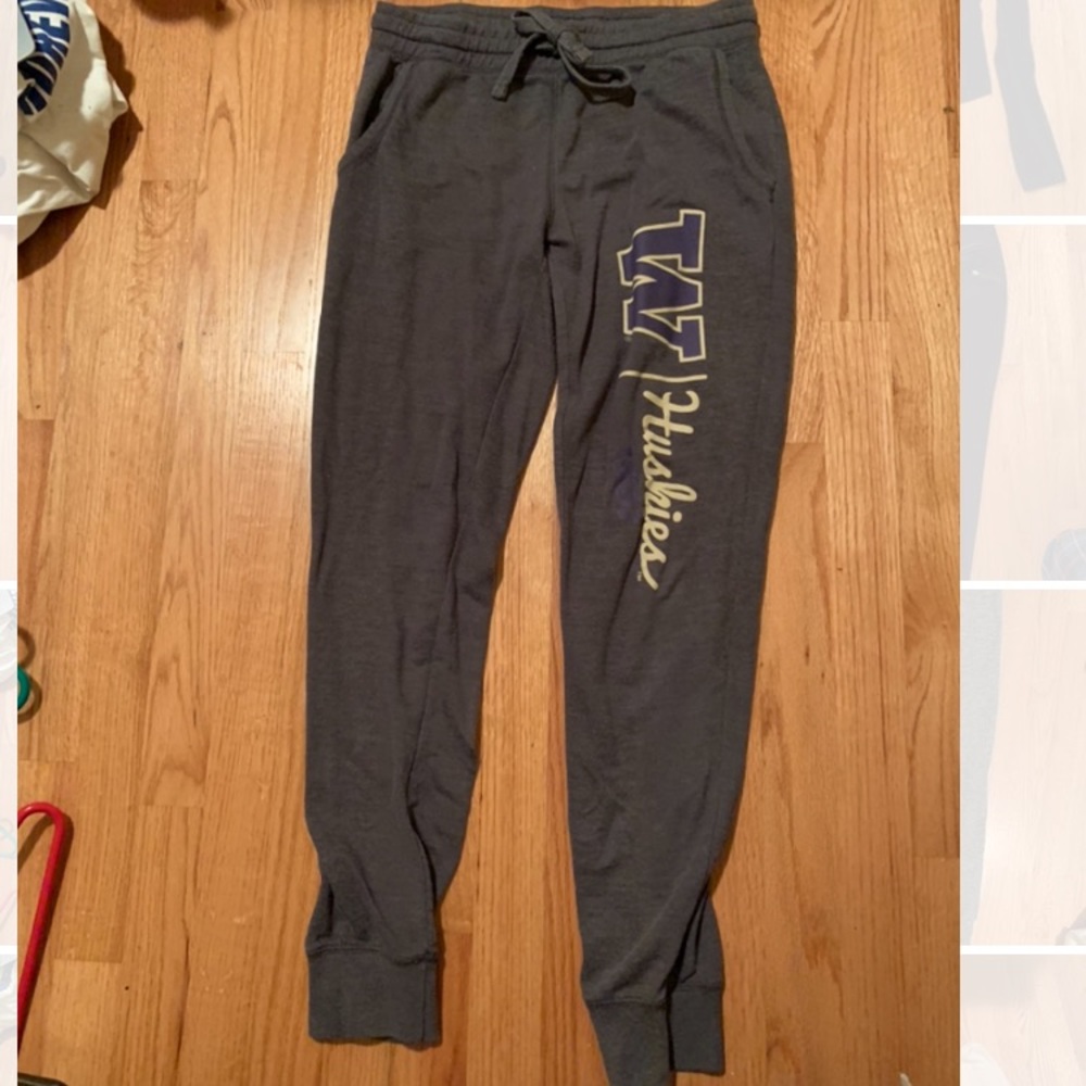 University of Washington sweatpants